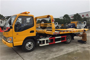 南丰哪里有拖车服务