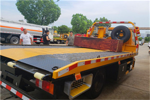 南丰附近拖车电话号码服务